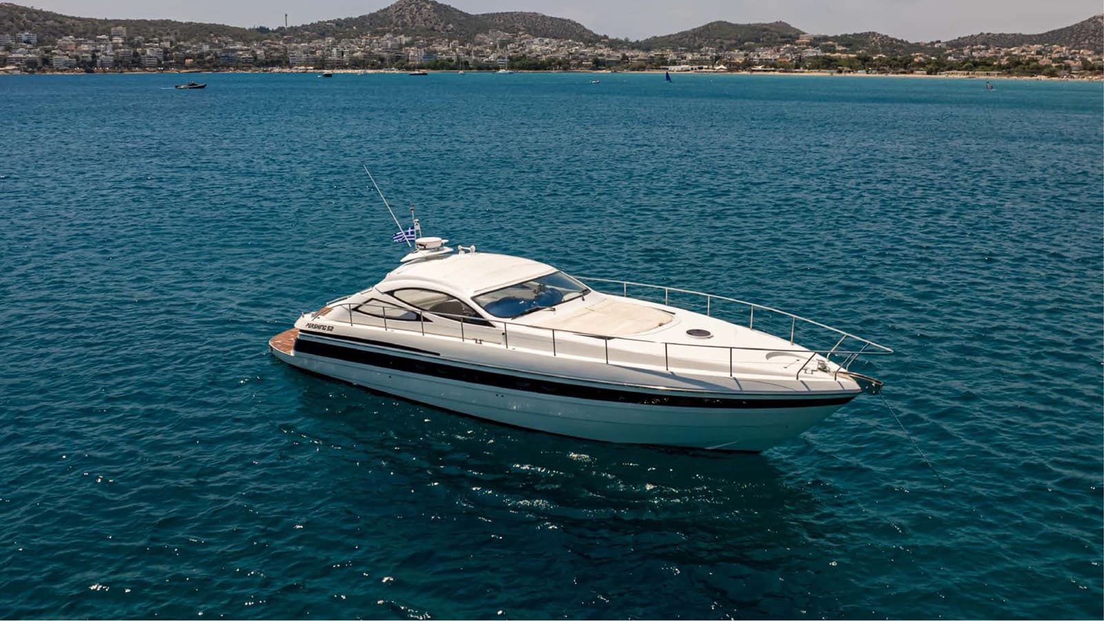 MIRA — 2002 · 55.77' · 3 Cabins · Pre-Owned
