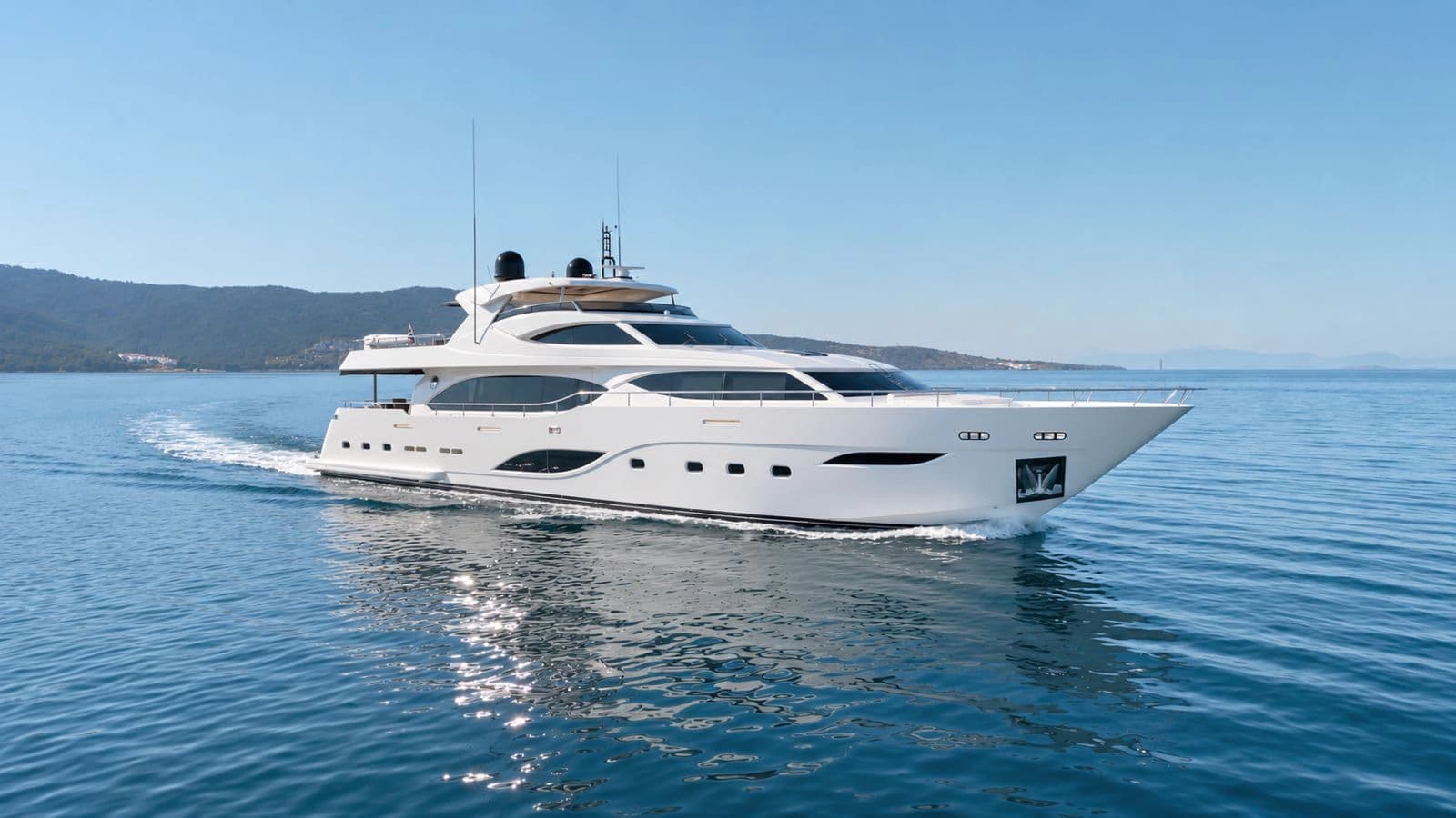 Y — 2011 · 104.99' · 5 Cabins · Pre-Owned