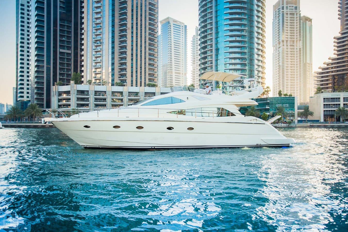 JORI — 2007 · 55.97' · 3 Cabins · Pre-Owned
