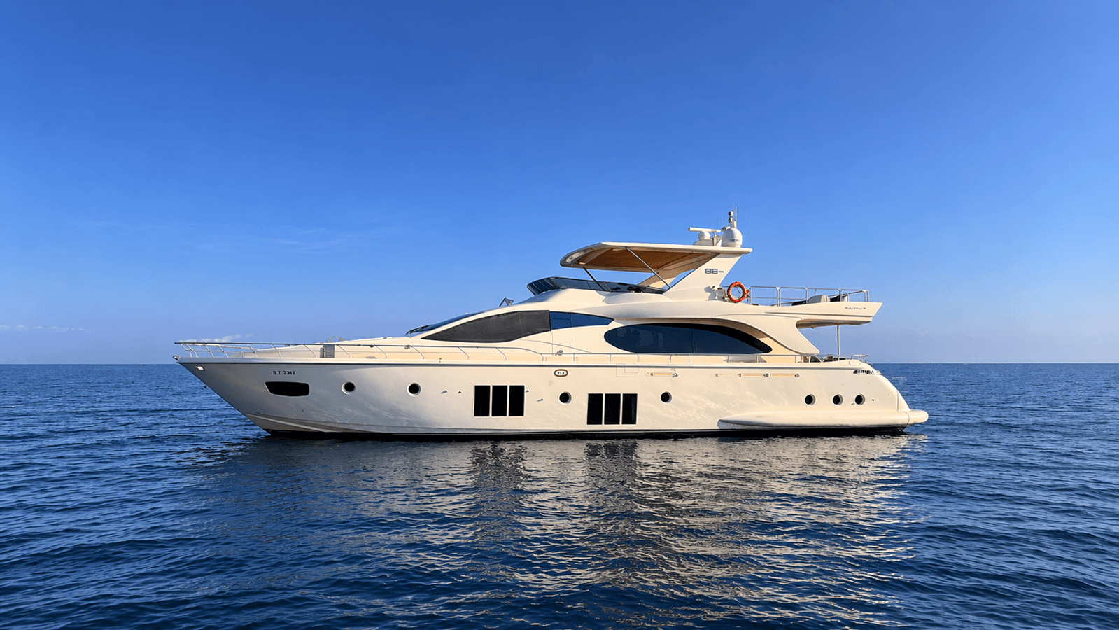SATISFACTION — 2013 · 88.58' · 4 Cabins · Pre-Owned