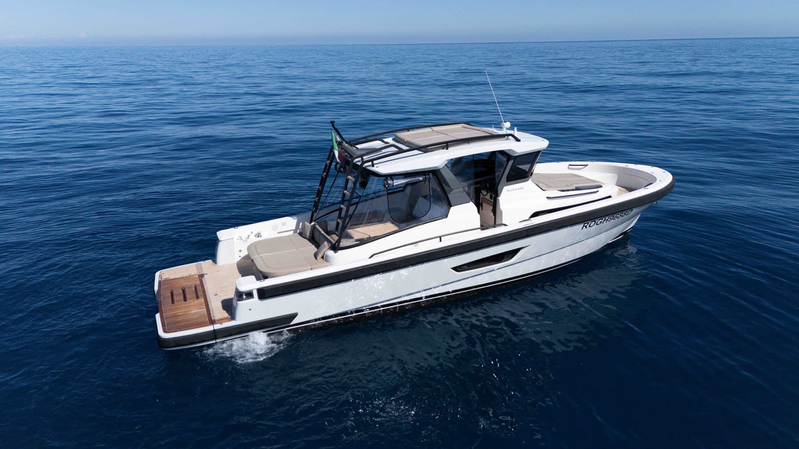 MADAME — 2023 · 42.59' · 2 Cabins · Pre-Owned