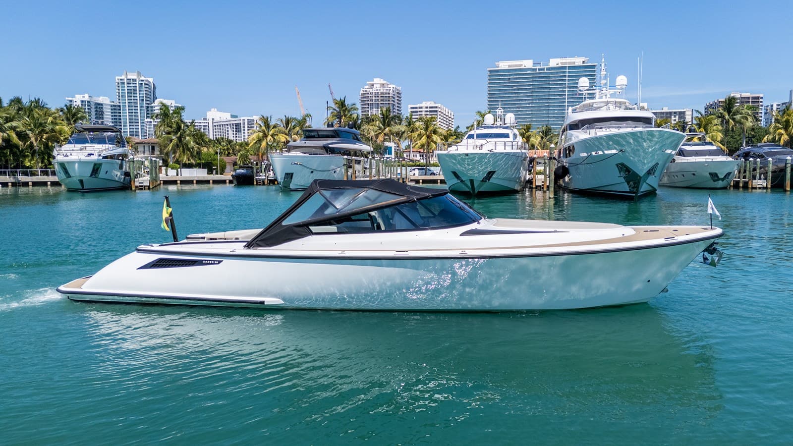 T/T CASA BRI MARE — 2022 · 37.99' · 1 Cabin · Pre-Owned