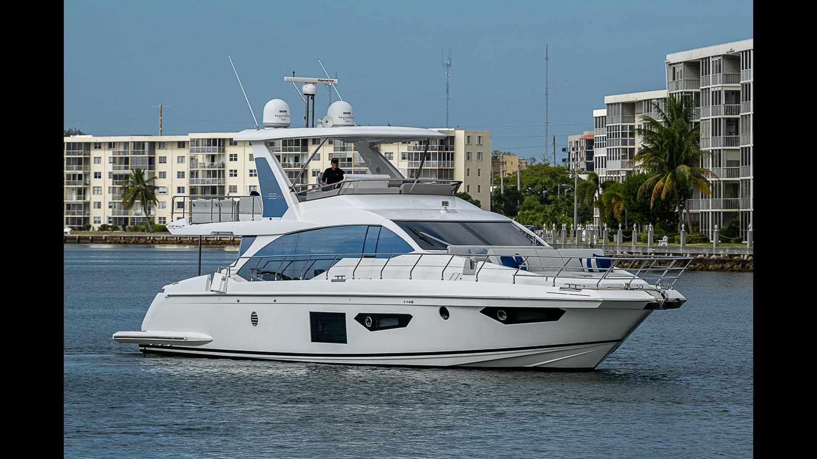 LIQUID ASSET — 2020 · 65.98' · 4 Cabins · Pre-Owned