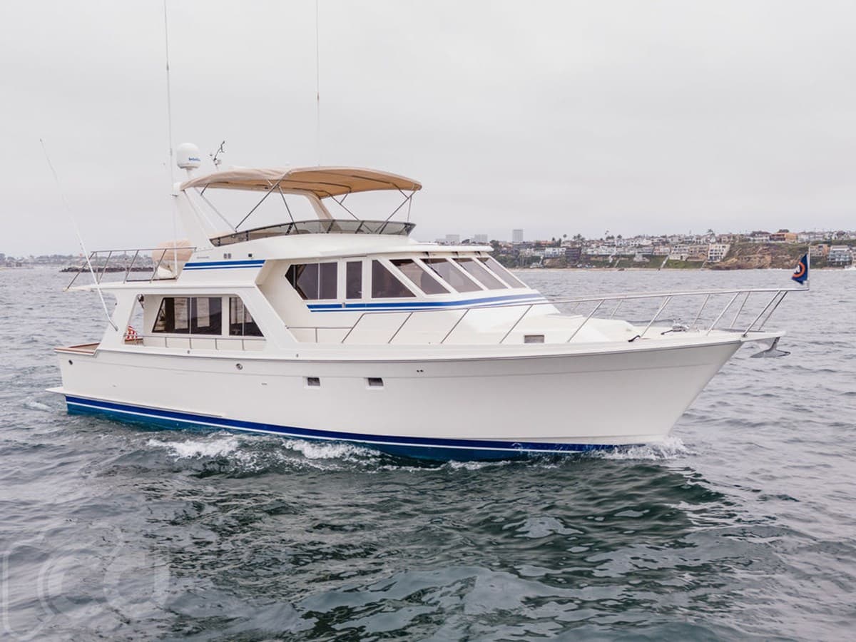 ISLAND GIRL — 1999 · 51.97' · 2 Cabins · Pre-Owned