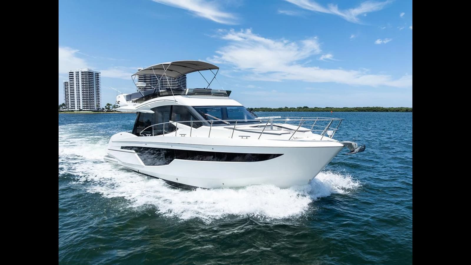 SEA WHISPERER — 2019 · 49.97' · 3 Cabins · Pre-Owned
