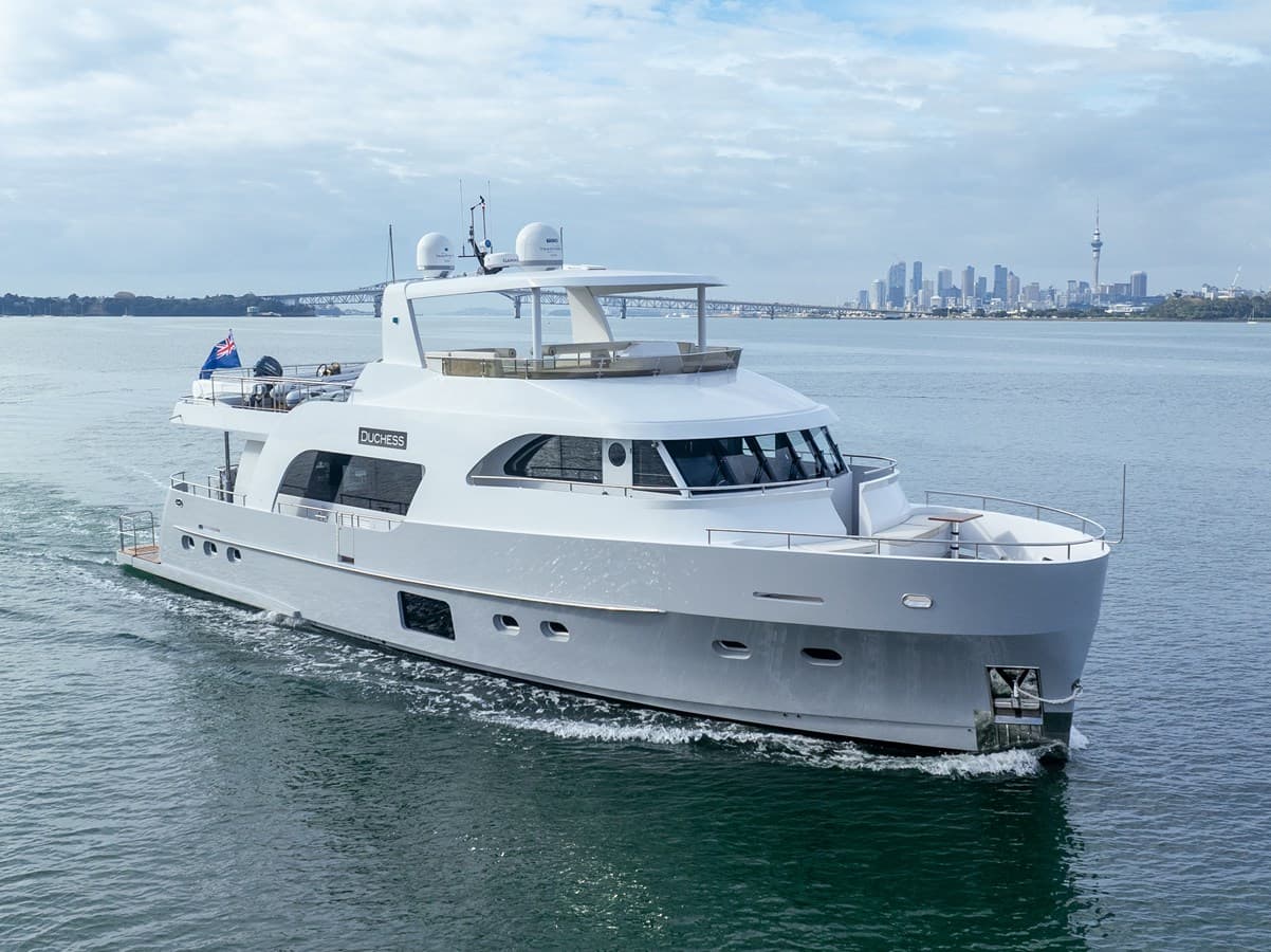DUTCHESS — 2018 · 74.8' · 4 Cabins · Pre-Owned