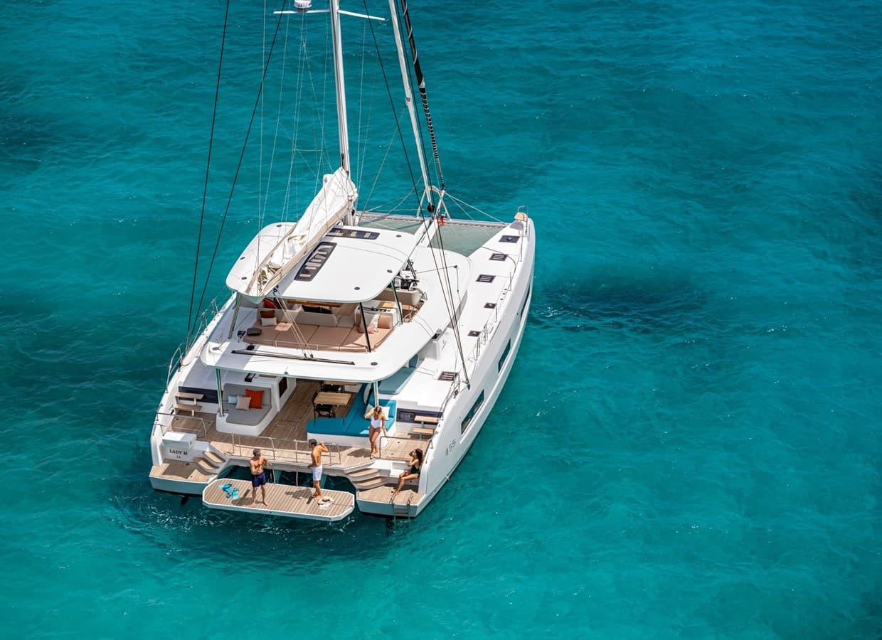 VELARIA — 2026 · 60.3' · 4 Cabins · Pre-Owned