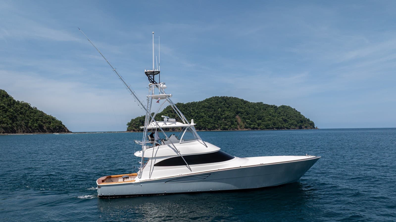 FISH TANK — 2024 · 63.98' · 4 Cabins · Pre-Owned