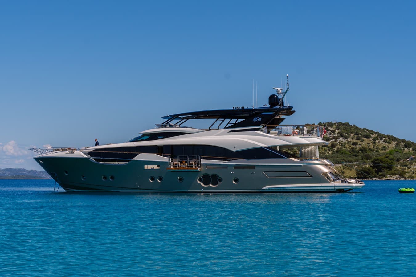 VIVALDI — 2018 · 95.8' · 5 Cabins · Pre-Owned