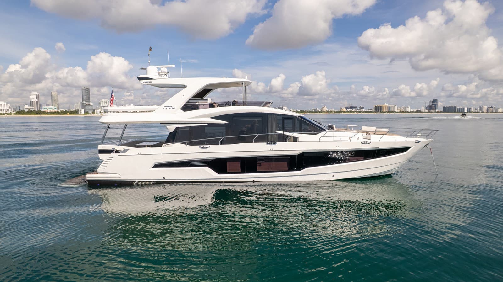 GALEON — 2020 · 71.98' · 4 Cabins · Pre-Owned