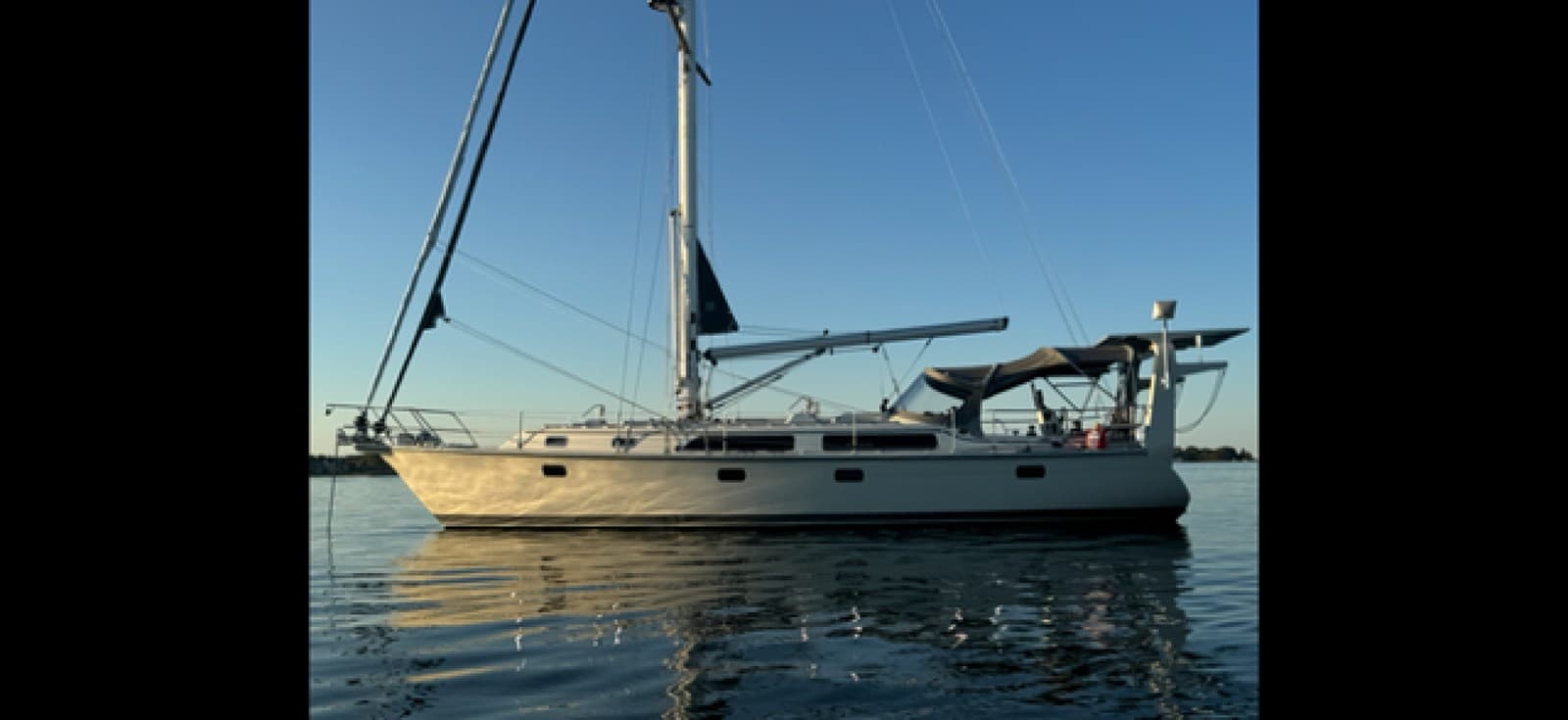 JOURNEY — 2022 · 46.98' · 3 Cabins · Pre-Owned
