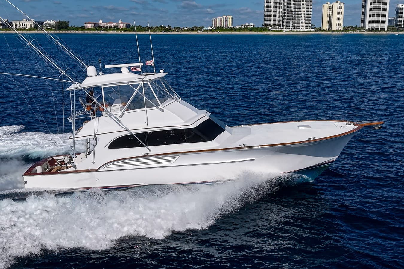 WINDY CAY — 1997 · 57.97' · 3 Cabins · Pre-Owned
