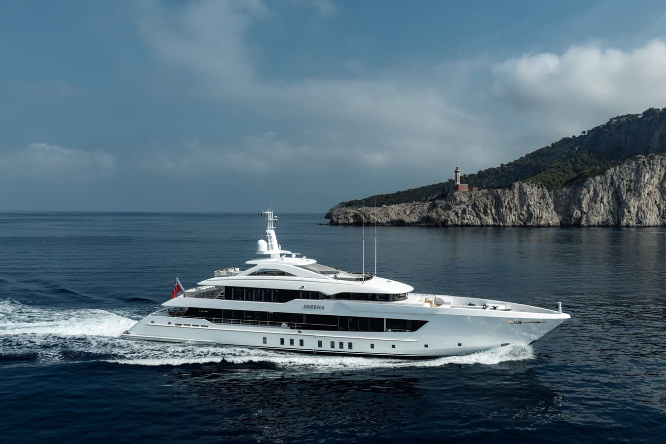 SERENA — 2025 · 180.45' · 6 Cabins · Pre-Owned