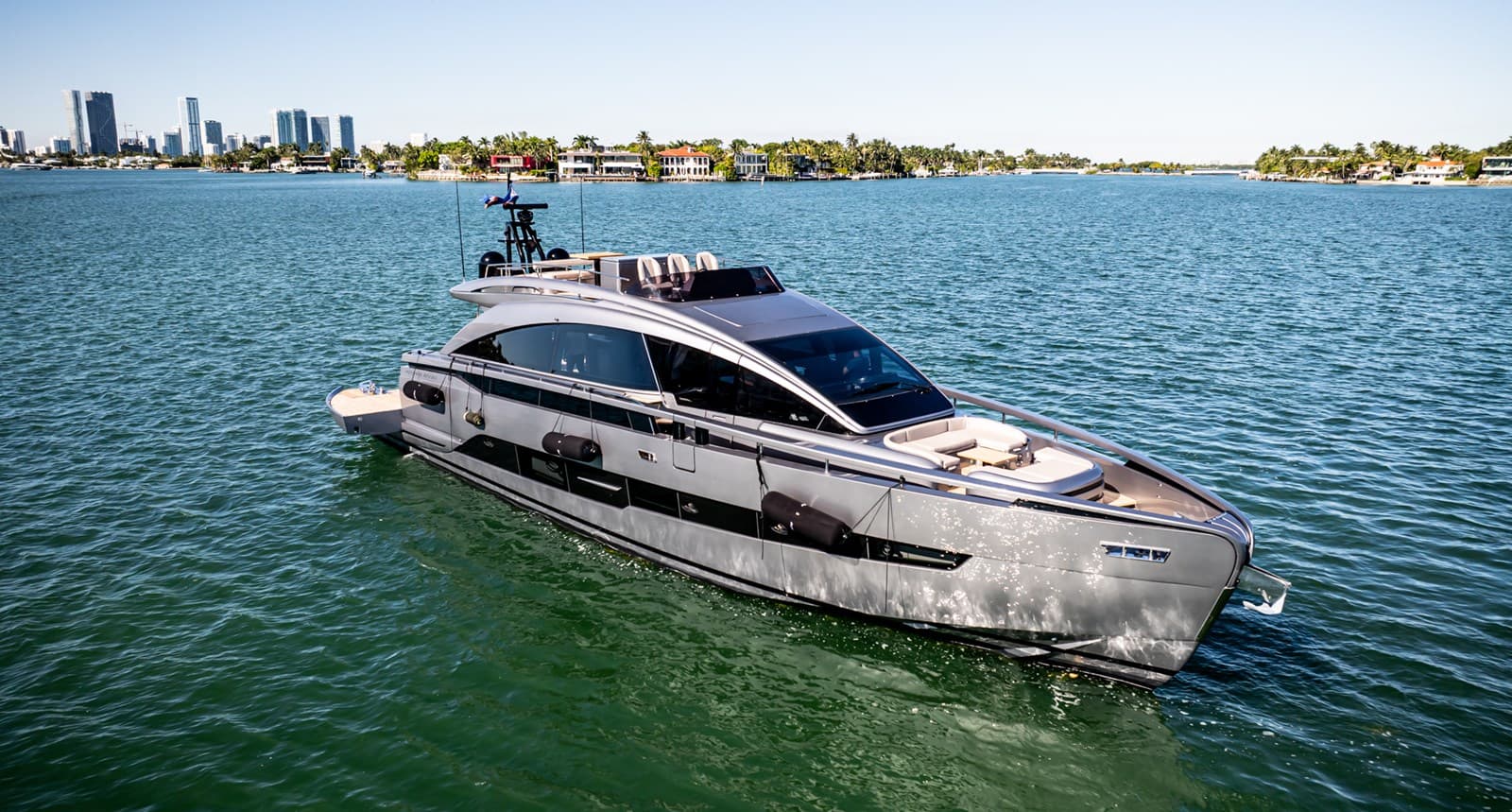 CIAO — 2025 · 79.99' · 4 Cabins · Pre-Owned