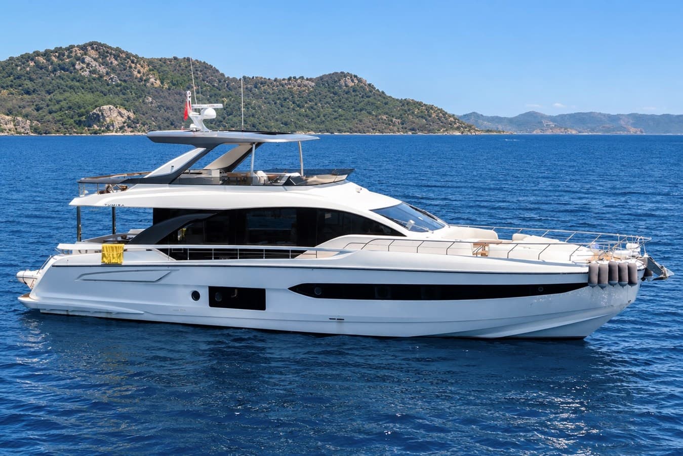 MILES — 2025 · 77.56' · 4 Cabins · Pre-Owned