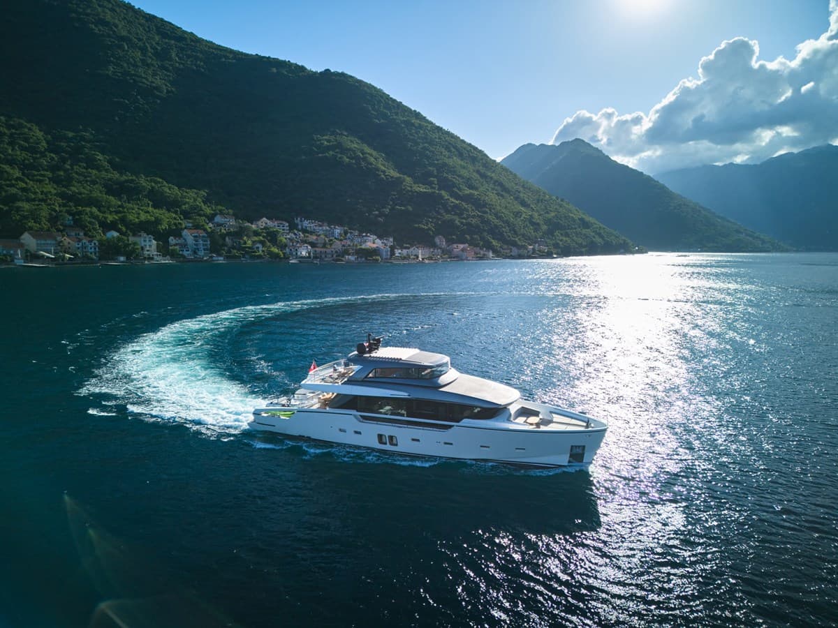 ZAFFIRO III — 2020 · 87.6' · 4 Cabins · Pre-Owned