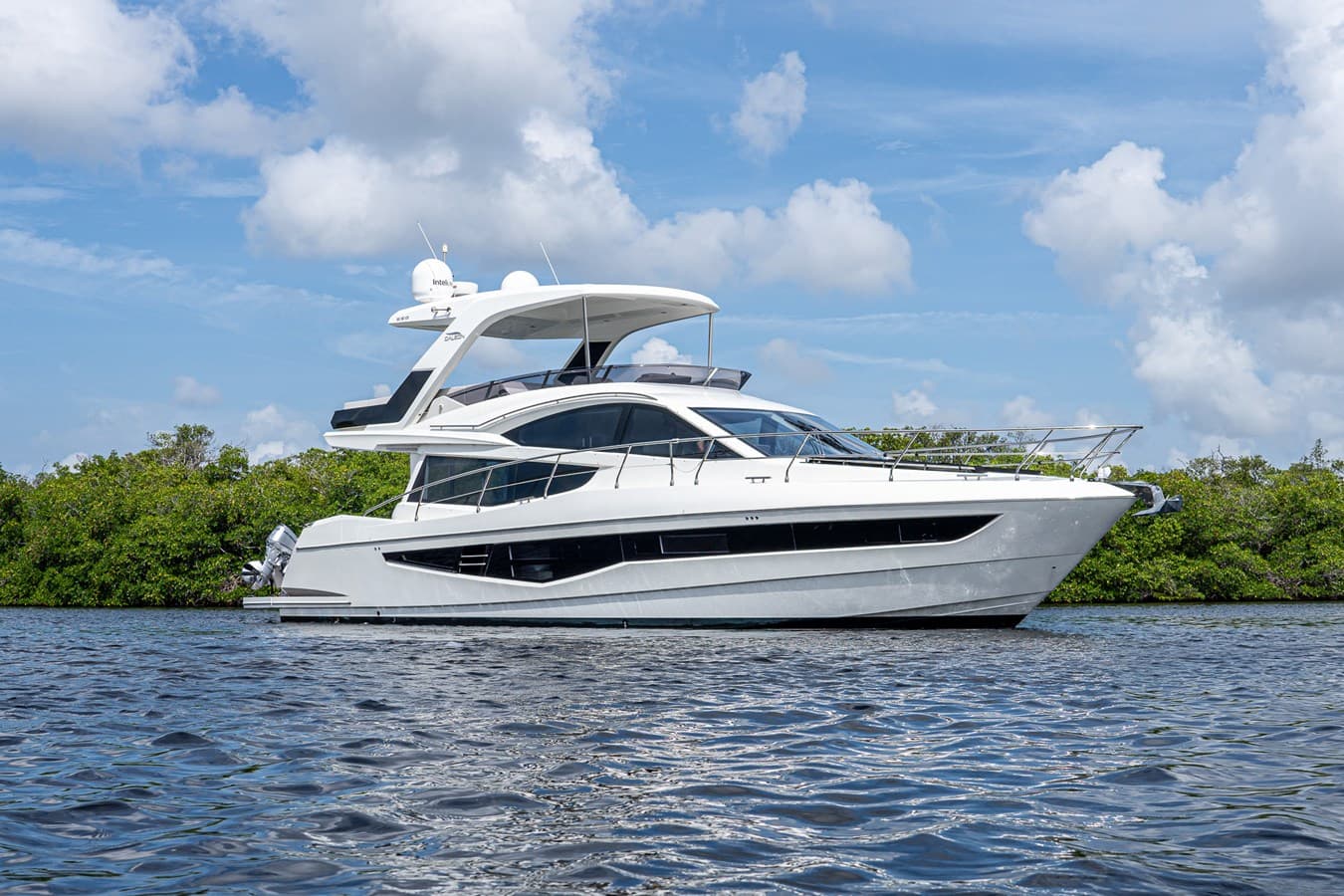 LEESURE TIME — 2022 · 54.99' · 3 Cabins · Pre-Owned