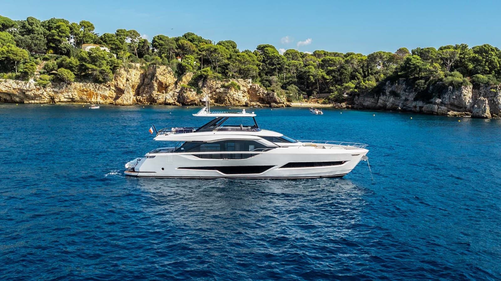 AURORE — 2026 · 79.63' · 4 Cabins · Pre-Owned