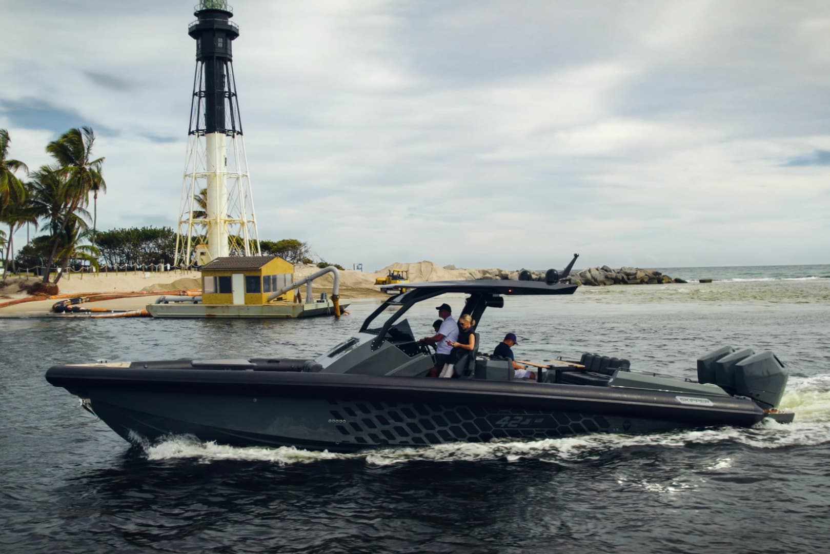 2024 Skipper 42 Carbon Edition — 2024 · 42' · New