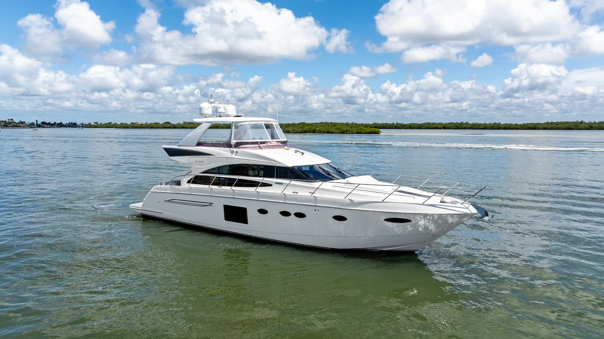 No Vacansea — 2016 · 64' · 4 Cabins · Pre-Owned