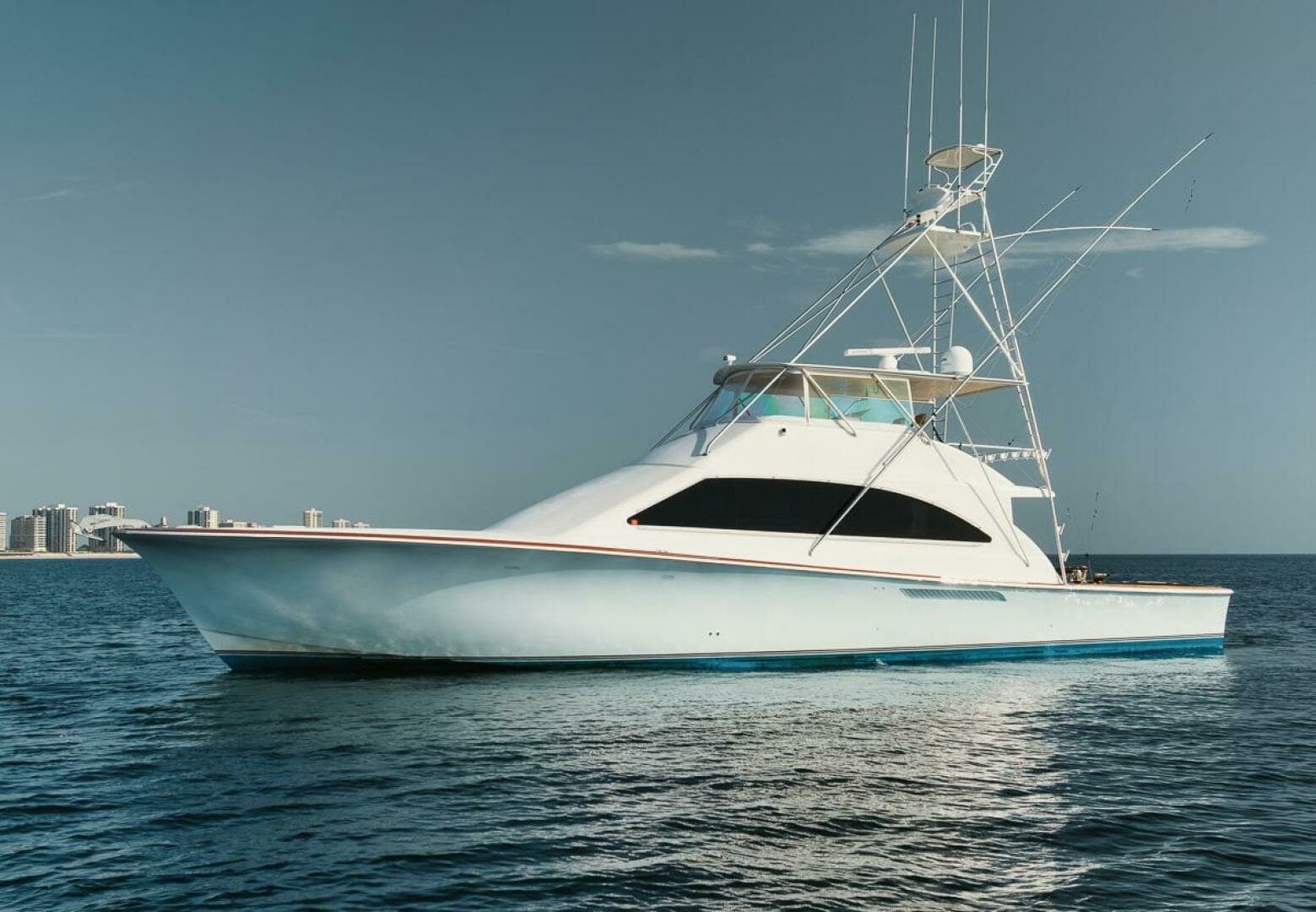 UNCONQUERED — 2005 · 73' · 4 Cabins · Pre-Owned