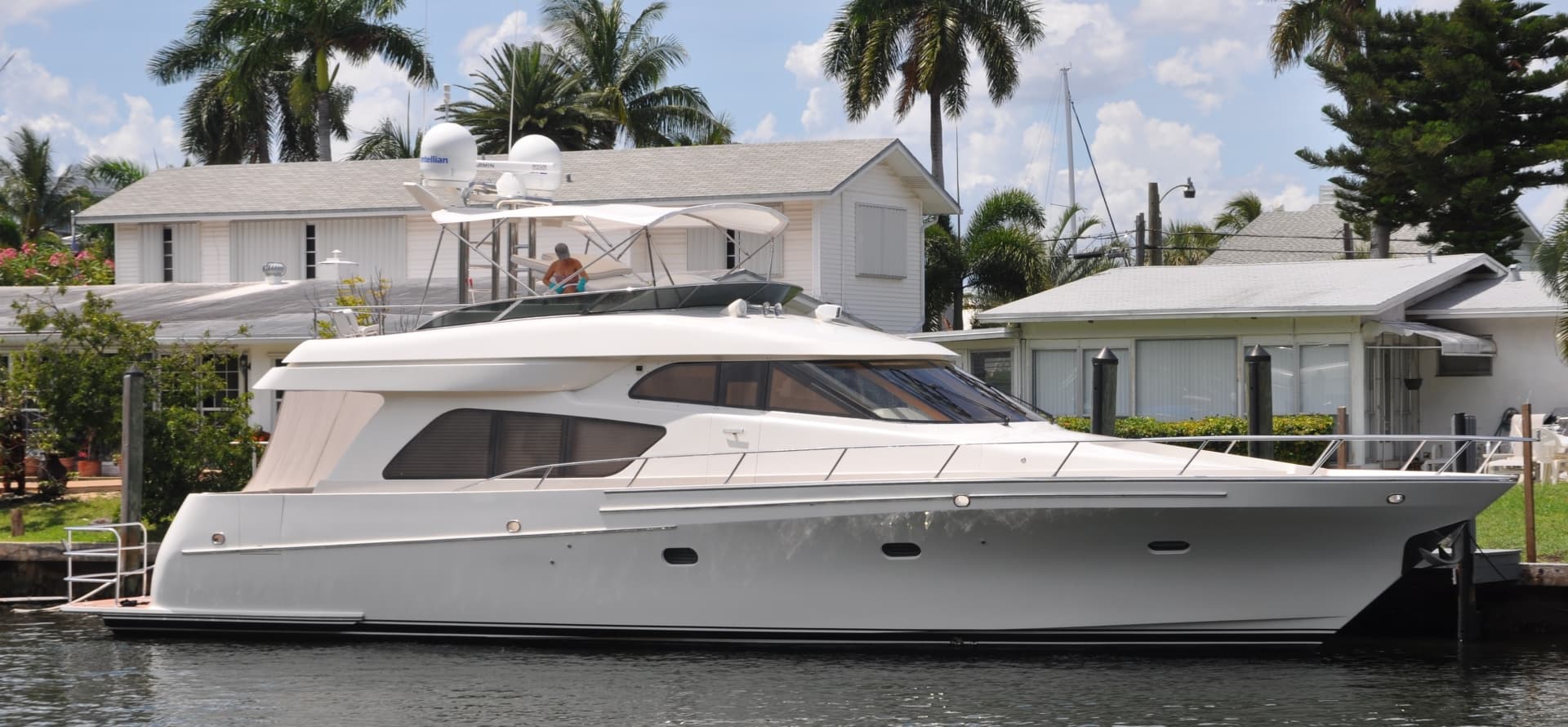 La Linda Vida — 2003 · 58' · 3 Cabins · Pre-Owned