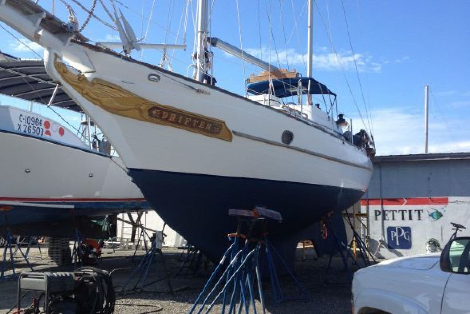 Drifter — 1985 · 46' · 2 Cabins · Pre-Owned