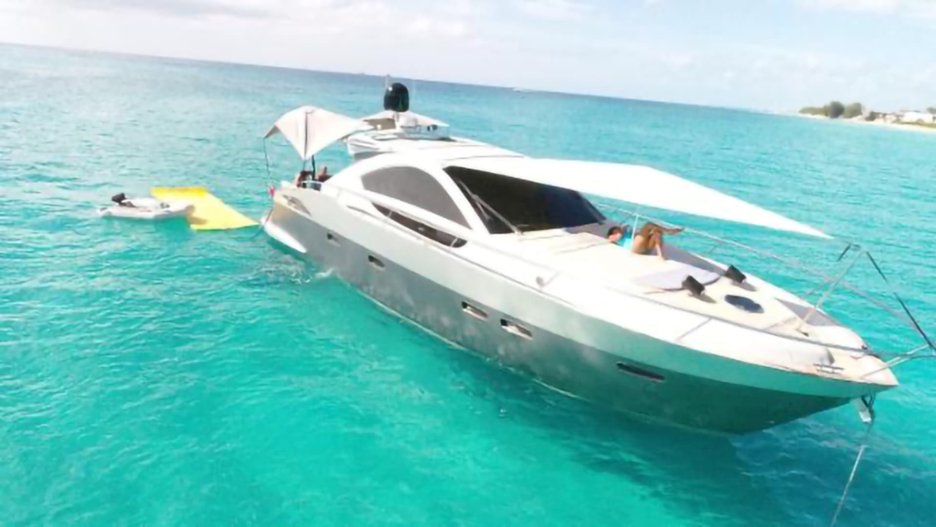 Letz Go — 2009 · 54' · 3 Cabins · Pre-Owned