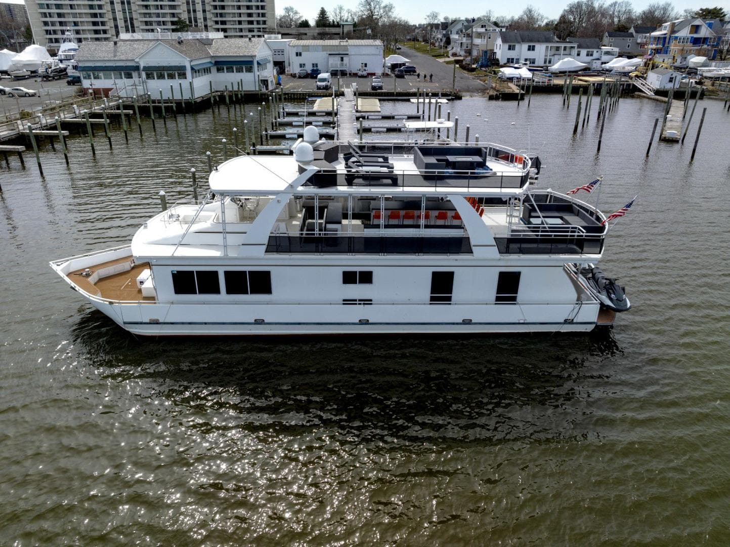 Knot Tide Down — 2008 · 82' · 3 Cabins · Pre-Owned