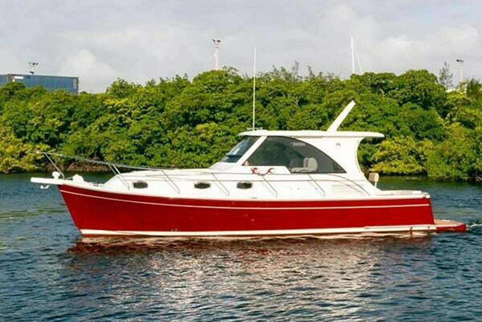 ODIN'S BIGHT — 2016 · 39' · 1 Cabin · Pre-Owned