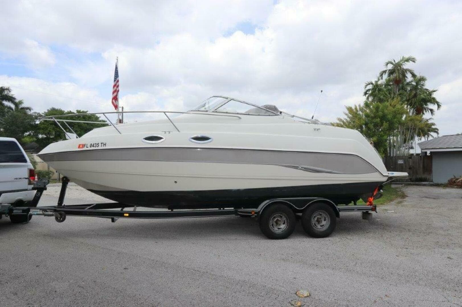 2006 Stingray 240 CS — 2006 · 23' · Pre-Owned