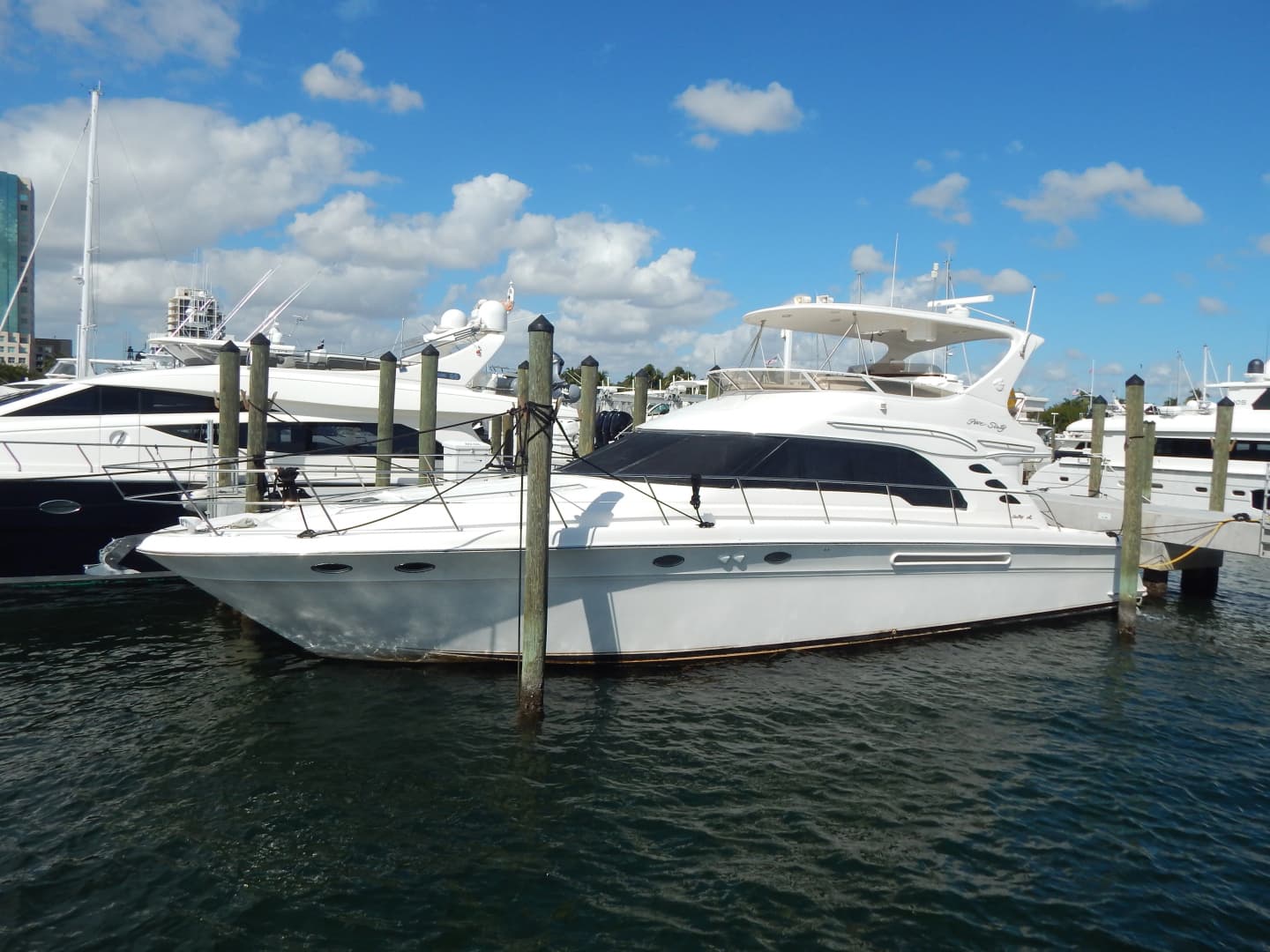Kir Royale — 1998 · 58' · 3 Cabins · Pre-Owned