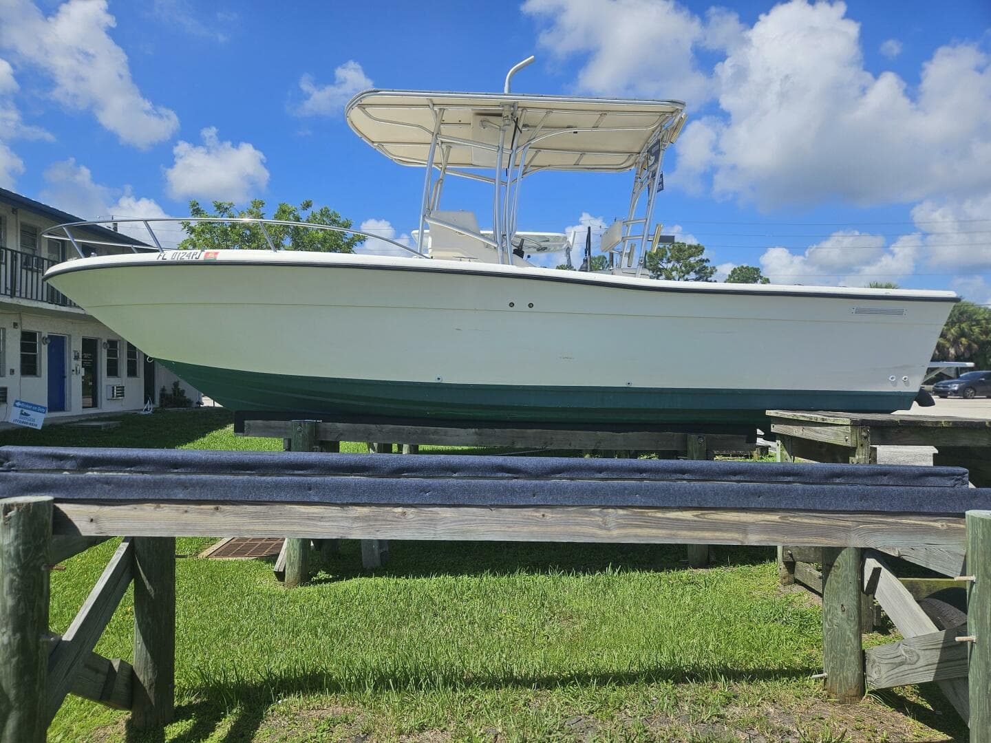 Precious Jems — 1995 · 26' · Pre-Owned