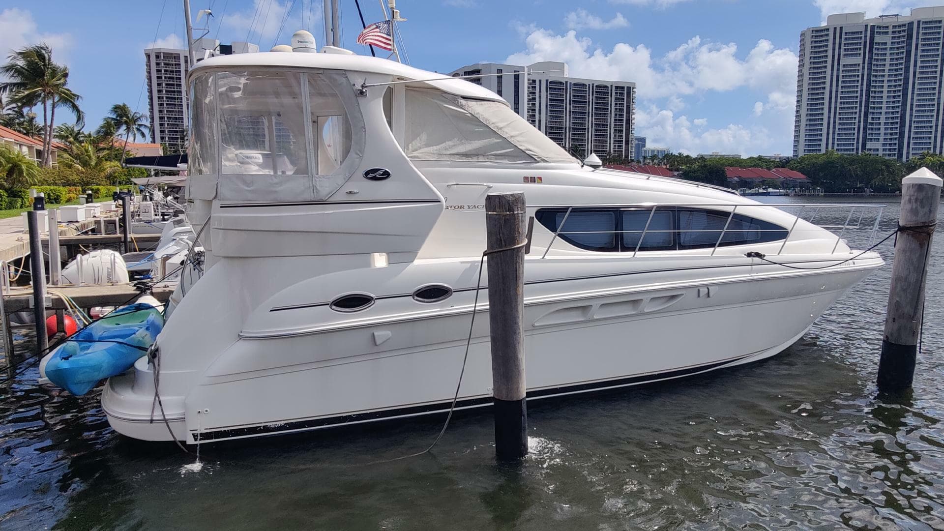 Zoto — 2003 · 41' · 2 Cabins · Pre-Owned