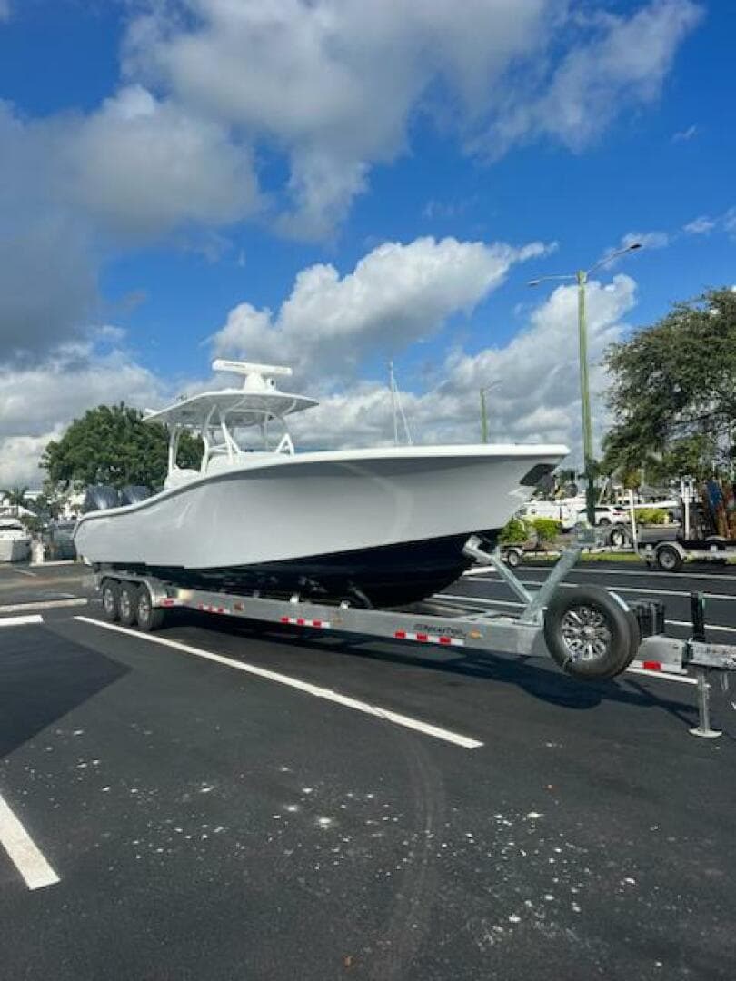2024 Yellowfin 36 — 2024 · 36' · Pre-Owned