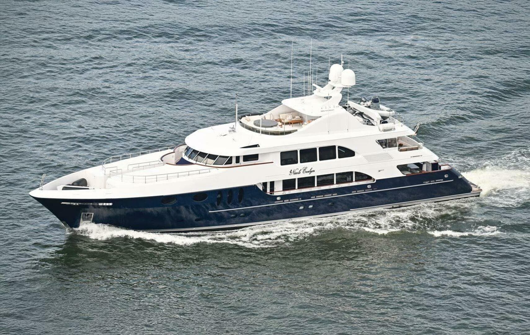 NICOLE EVELYN — 2005 · 157' · 5 Cabins · Pre-Owned