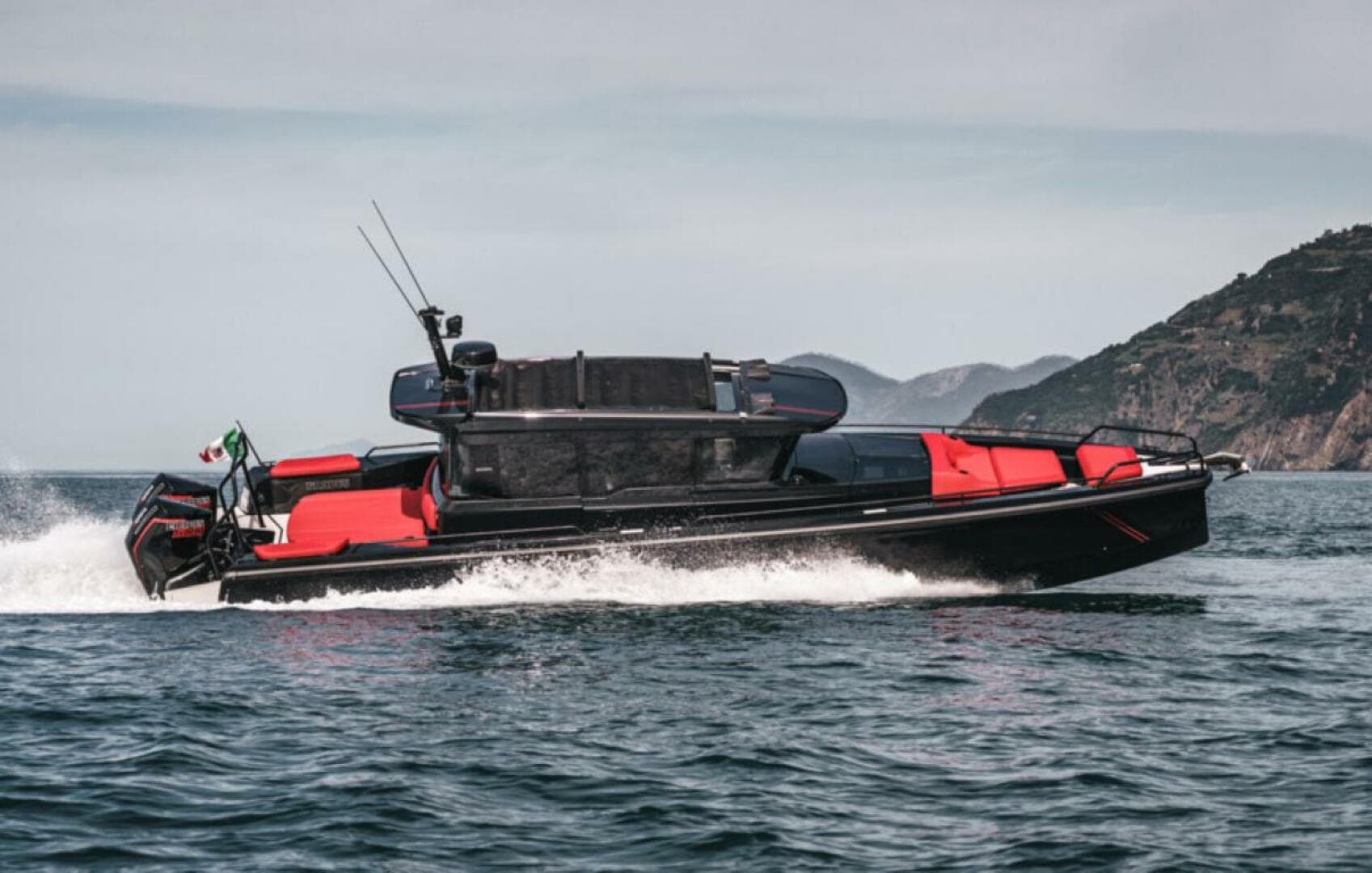2025 Brabus Shadow 1000XC — 2025 · 38' · 1 Cabin · New