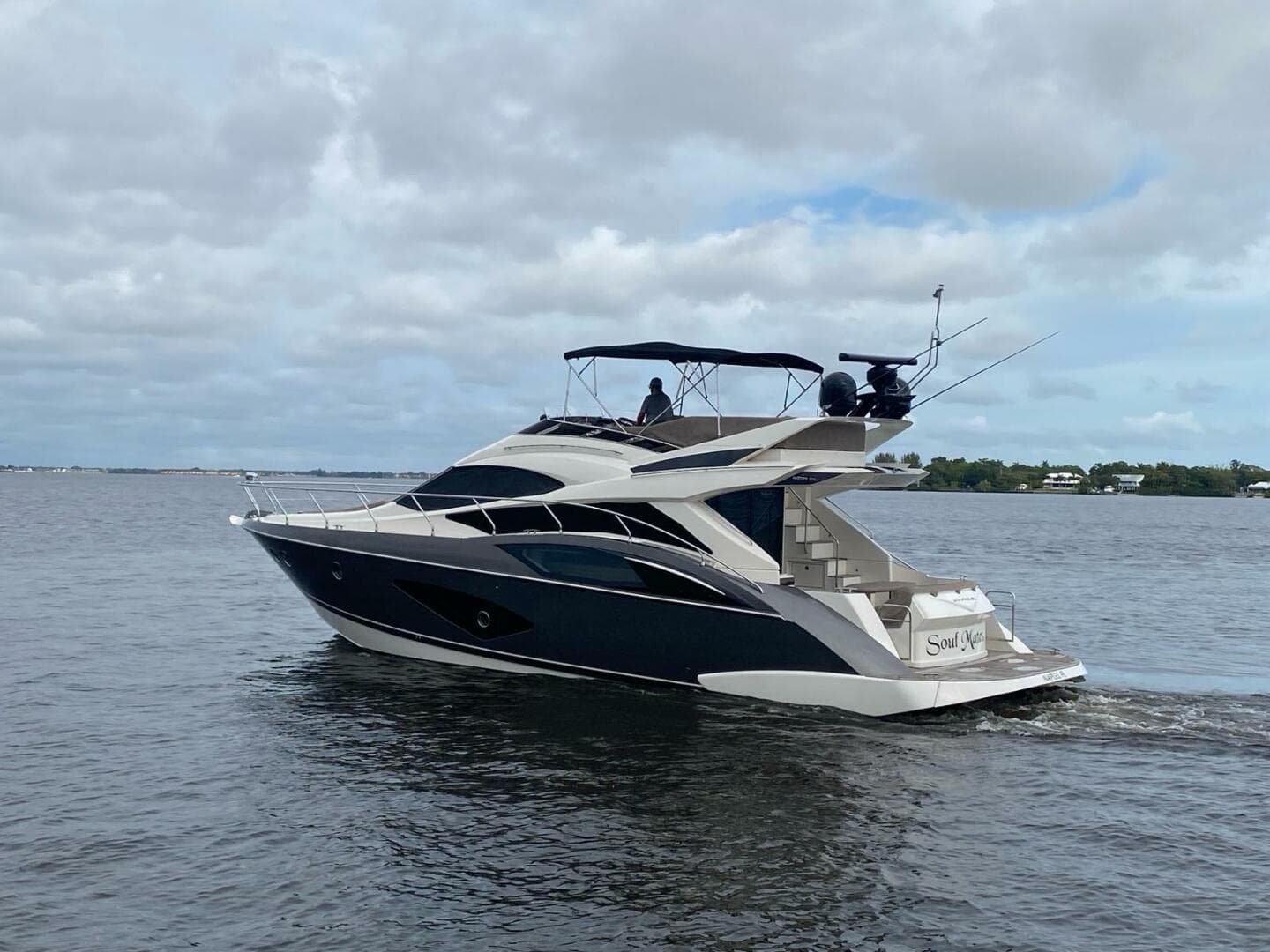 2017 Marquis 500 Sport Yacht — 2017 · 50' · Pre-Owned