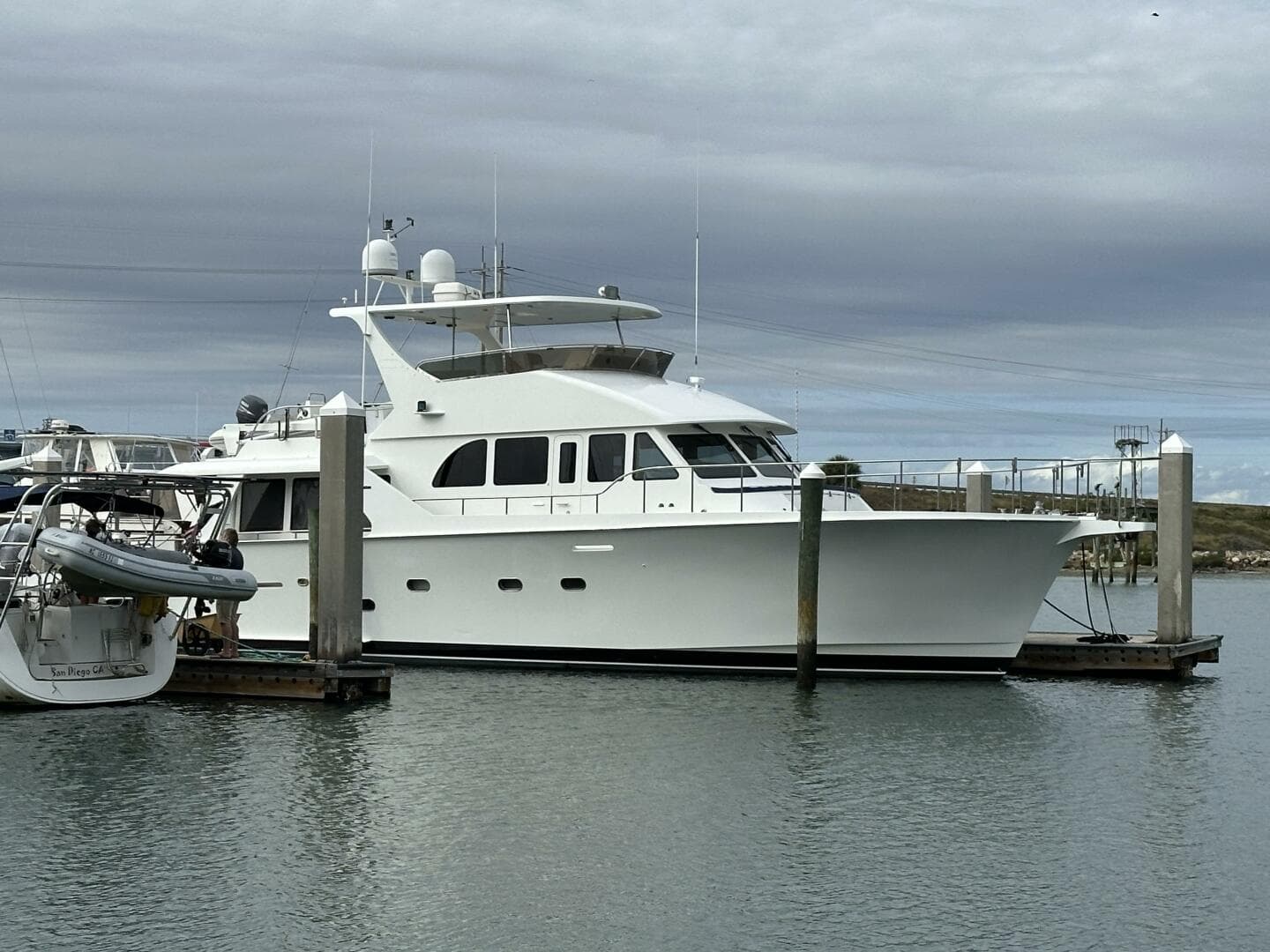 2004 Cheoy Lee — 2004 · 72' · Pre-Owned