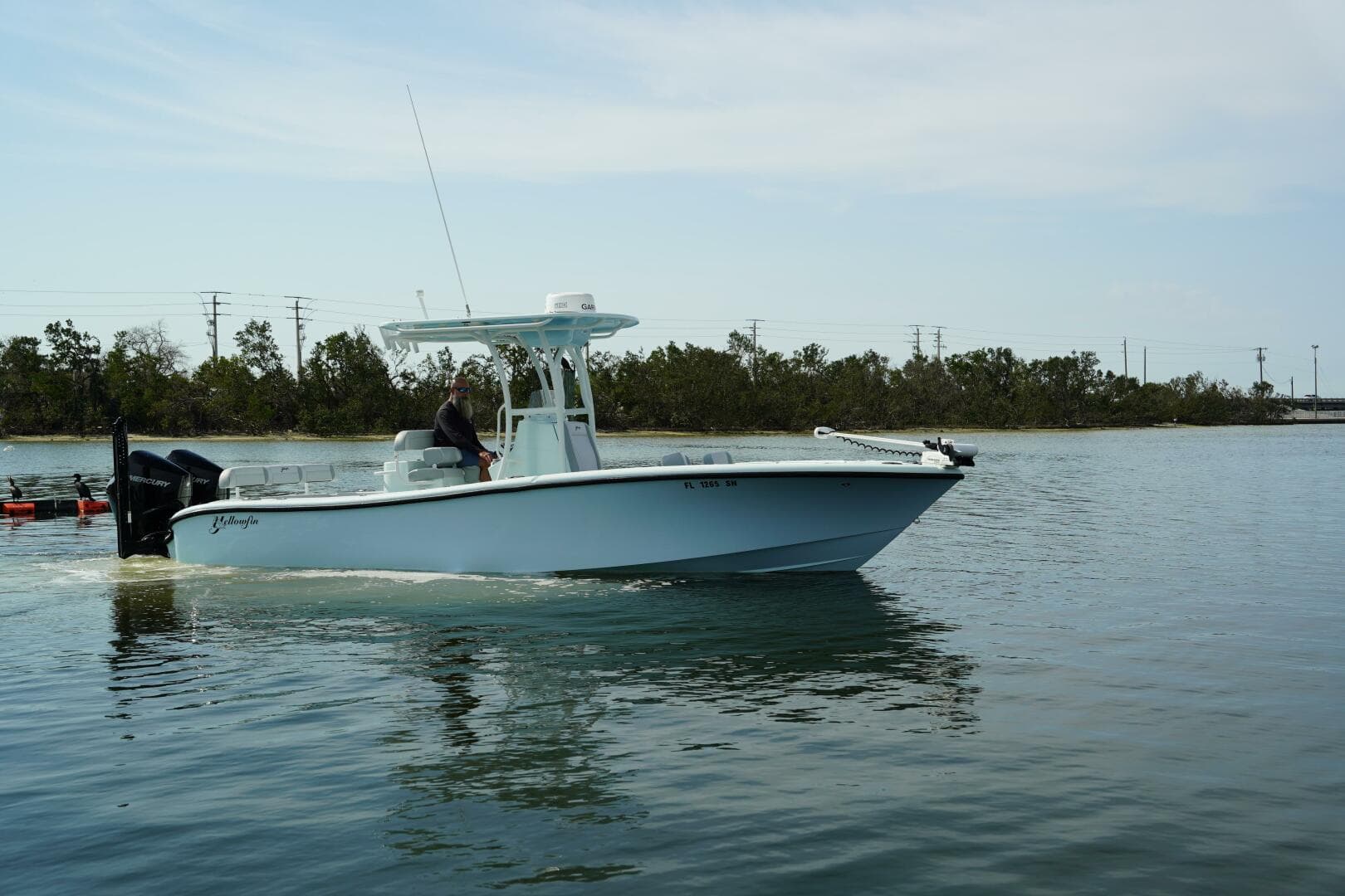 2020 Yellowfin 26 — 2020 · 26' · Pre-Owned