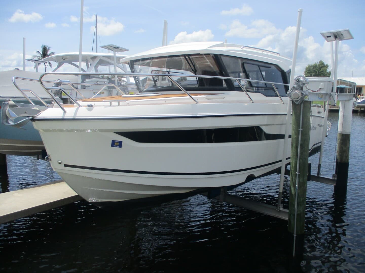 2023 Skamander 790 Explorer — 2023 · 24' · Pre-Owned