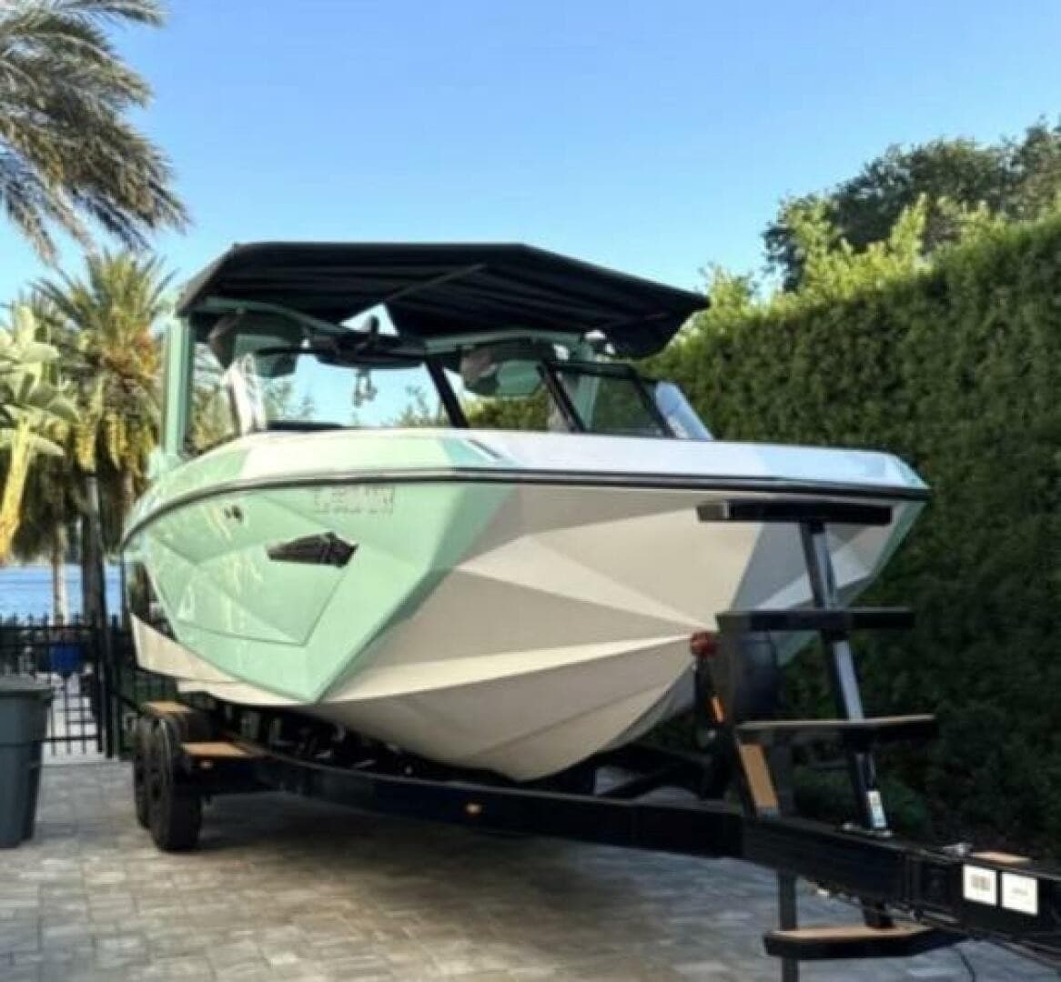 2024 Nautique Super Air Nautique G23 — 2024 · 25' · Pre-Owned