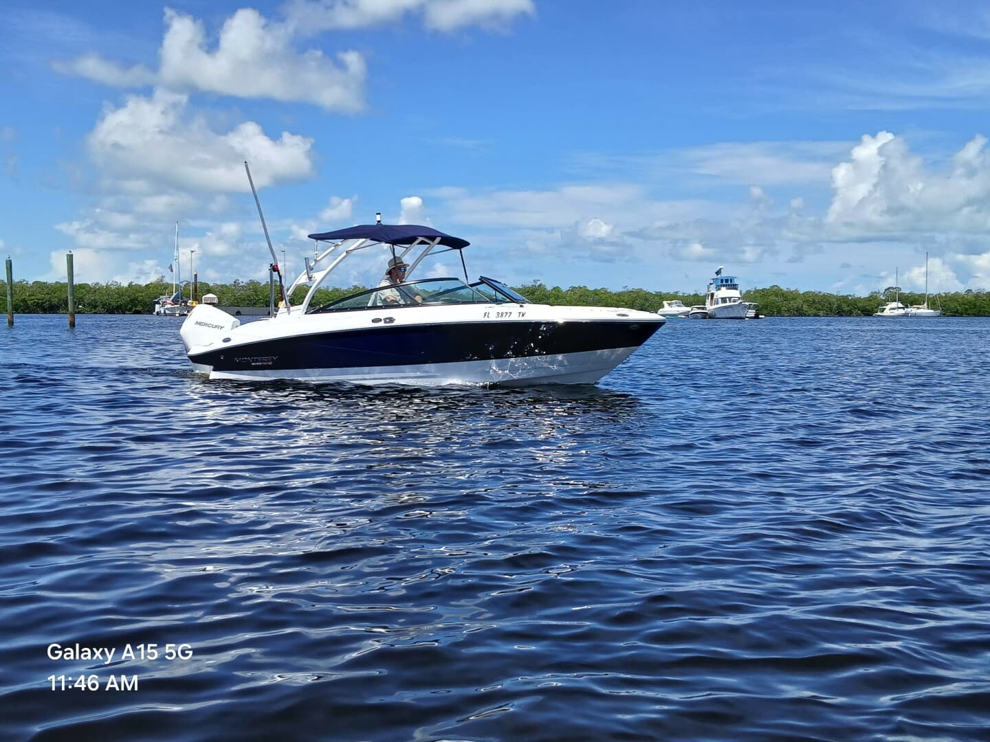 2023 Monterey 225 — 2023 · 22' · Pre-Owned