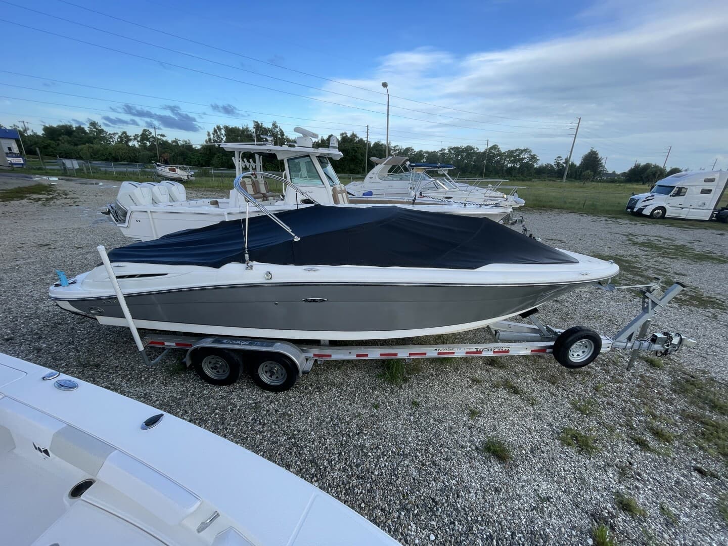 2006 Sea Ray — 2006 · 27' · Pre-Owned
