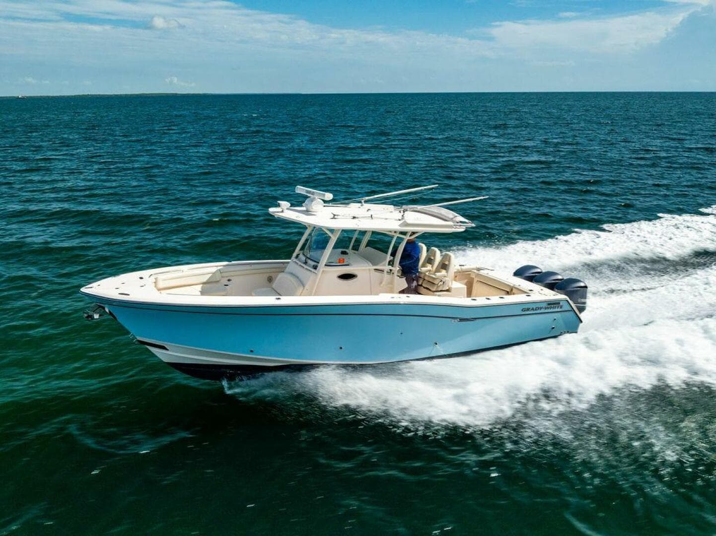 Poco-A-Poco III — 2016 · 33' · Pre-Owned