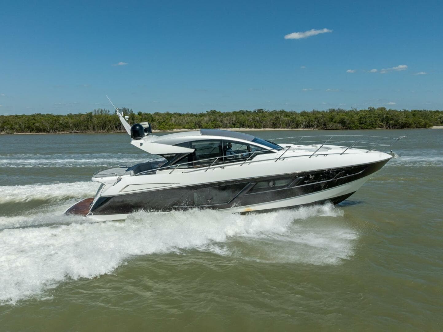 MIDNIGHT OIL — 2018 · 59' · 3 Cabins · Pre-Owned
