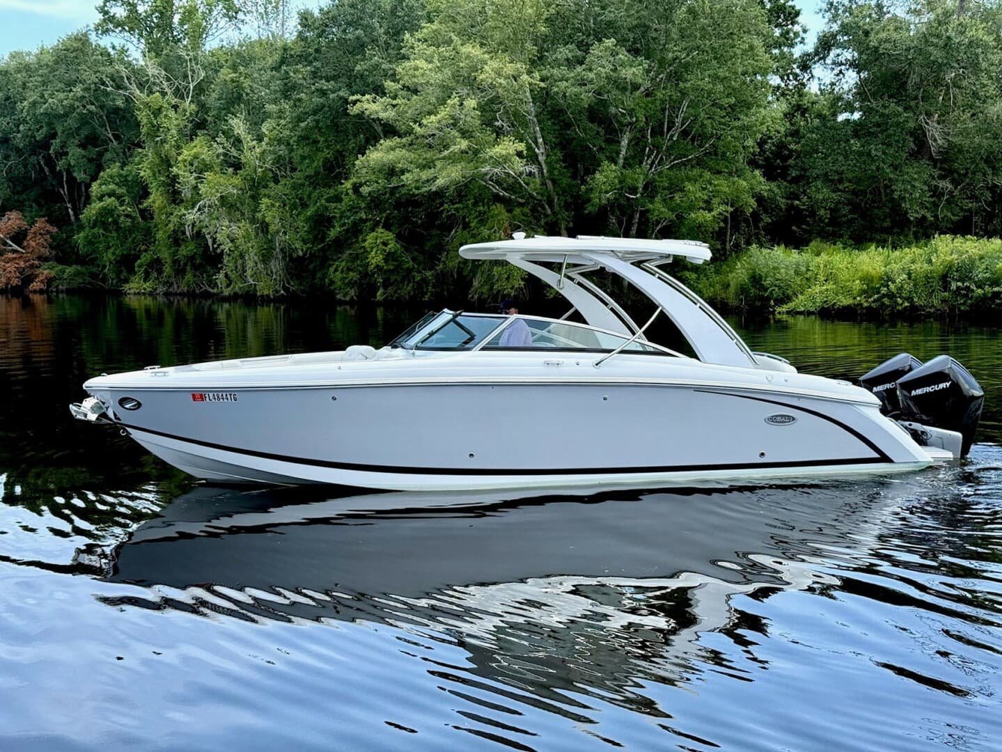 Drama Free — 2022 · 30' · Pre-Owned