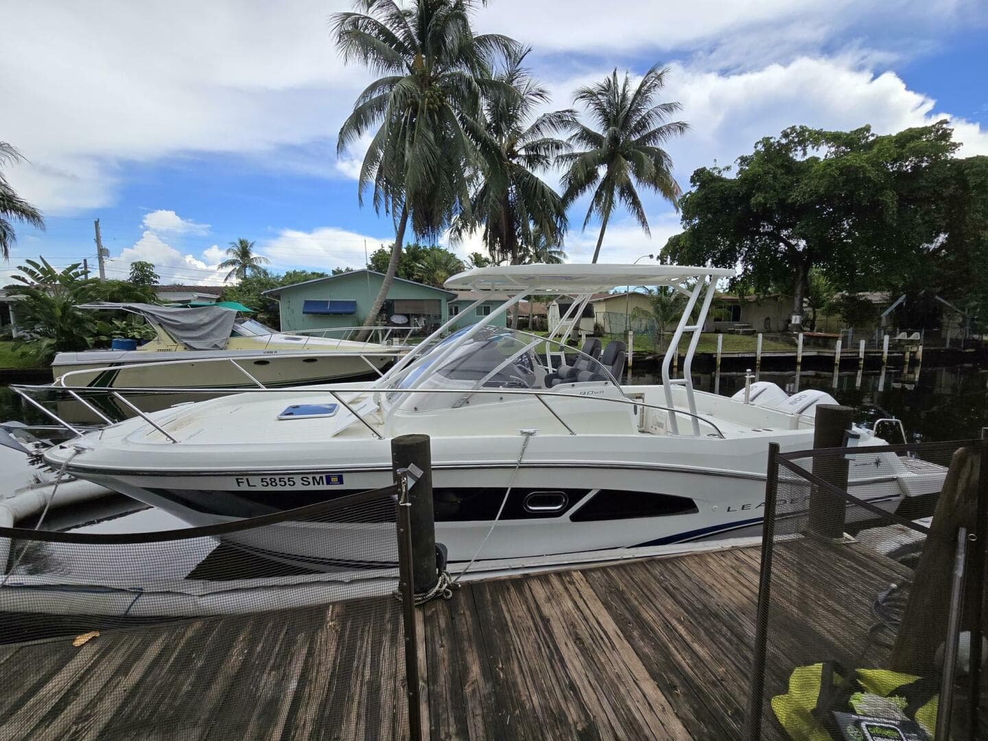 2020 Jeanneau Leader 9.0 WA — 2020 · 29' · 2 Cabins · Pre-Owned