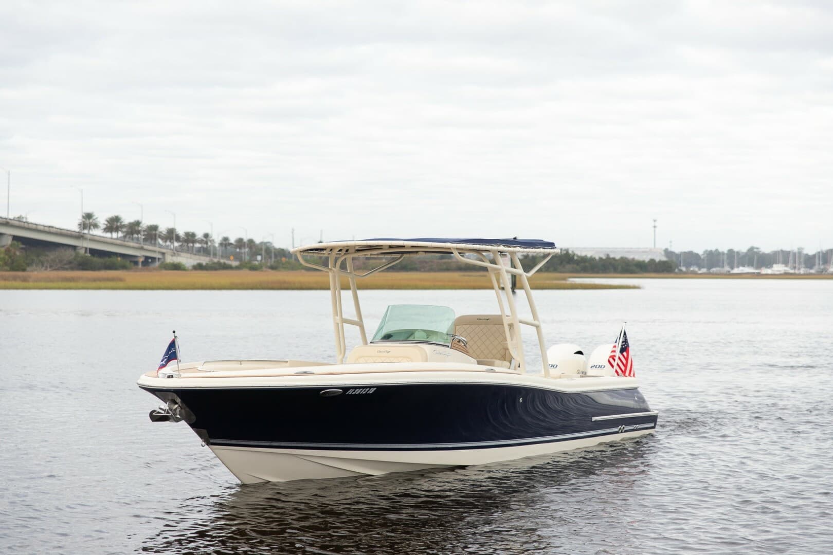 2016 Chris-Craft — 2016 · 26' · Pre-Owned