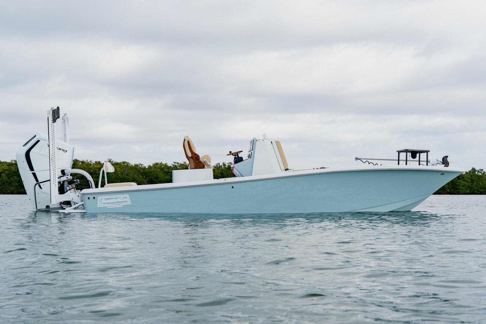 2026 Broadwater Boatworks 25 Bay Cat — 2026 · 24' · Pre-Owned